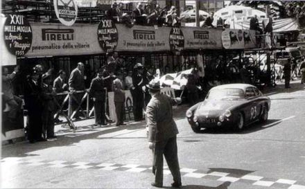 Galtier i Michy – Renault 4 CV Allemano.