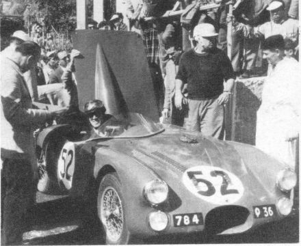 Guy Michel i Alfredo Fondi – Renault 4 CV Speciale.