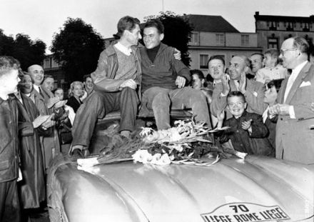 Willy Mairesse i Willy Genin – Mercedes Benz 300 SL W198.