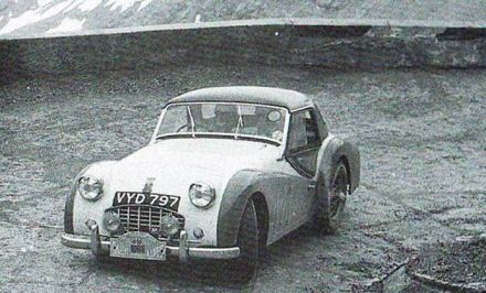 Joseph Kat i Philip Kat – Triumph TR3.