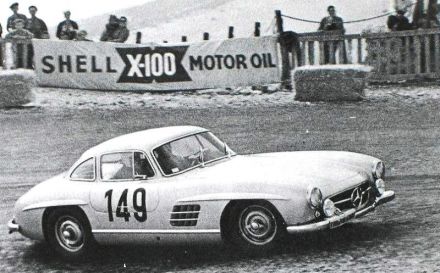 Stirling Moss i Georges Houel – Mercedes Benz 300 SL W198.