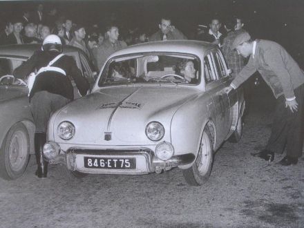 Gilberte Thirion i Nedge Ferrier – Renault Dauphine.