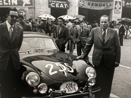 Olof Persson i Gunnar Blomqvist – Porsche 356 A Carrera 1500 GS.