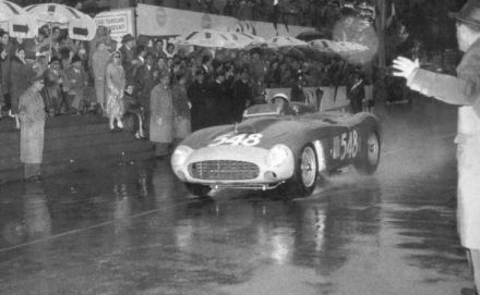 Eugenio Castellotti – Ferrari 290 MM Scaglietti.