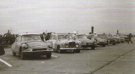 Yves Morel i Jacques Badoche – Citroen ID 19, Alfred Missner i Alfred Spork – Mercedes. 