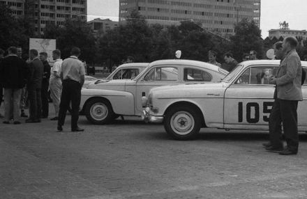 Nr.105. Johan Hallenborg i Jan Eric Virgin – Volvo 122 S.