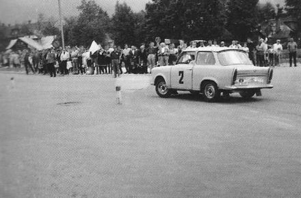 Hans Ullman i Werner Lange – Trabant 601.