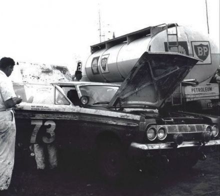 Ray Brock i Norman Greatorex – Lincoln Mercury Comet.