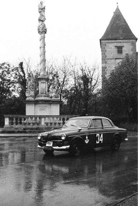 Volvo 122 S