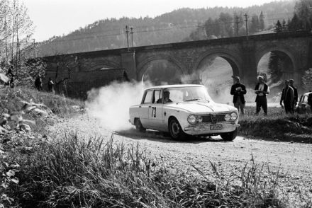 Alfa Romeo Giulia Super Ti