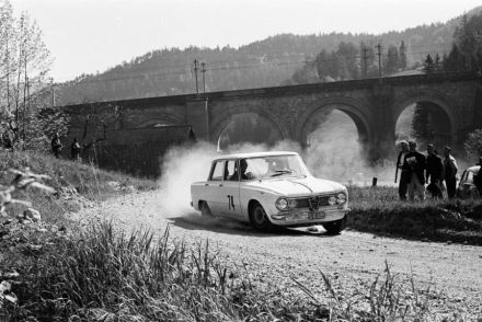 Alfa Romeo Giulia Super Ti