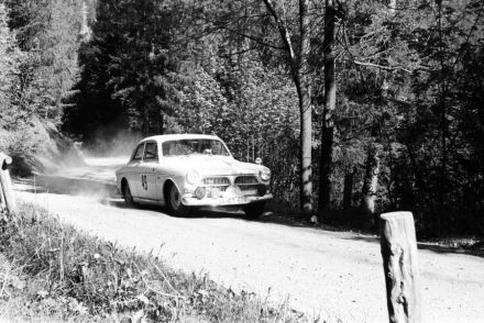 Volvo 122 S