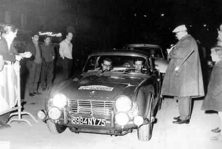 Jean Francois Piot i P.Vanson – Triumph TR 4.