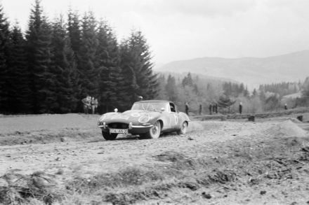 Jaguar E-type