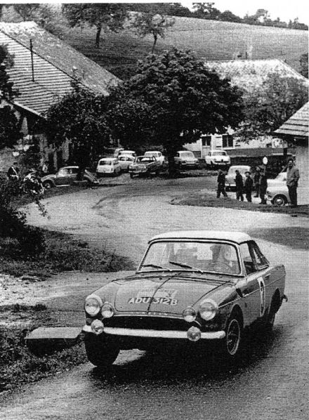 Rosemary Smith i Margaret MacKenzie – Sunbeam Tiger.