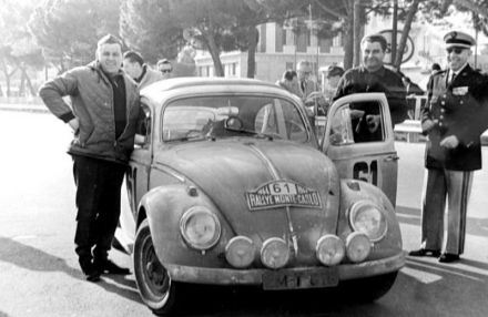 Günter Wallrabenstein i Friedl Herborn – VW garbus.