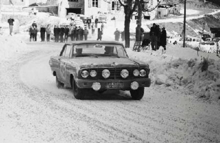 Bjarne Lundberg i Bertil Rehnfeldt – Ford Falcon Sprint Futura.
