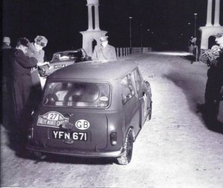 Sheleagh Aldersmith i Elisabeth Jones – BMC Mini Cooper S.