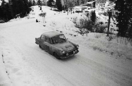 Alfred Kling i Georg Kaufmann – Auto Union DKW F12.