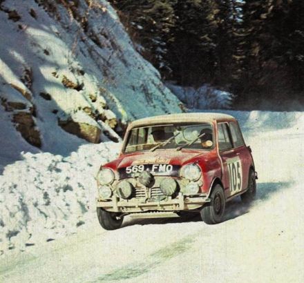 Rauno Aaltonen i Tony Ambrose – BMC Mini Cooper S.