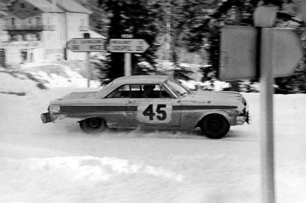Bjarne Lundberg i Bertil Rehnfeldt – Ford Falcon Sprint Futura.
