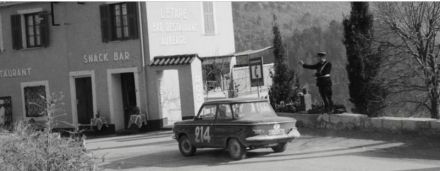 Stanislas Motte i Jean Marie Buyssens – NSU Prinz 4.
