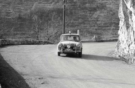 William Clemens i Tim Bosence – Morris Mini Cooper.