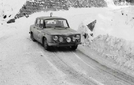 Stig Eklund i Rune Lundh – Renault R8.