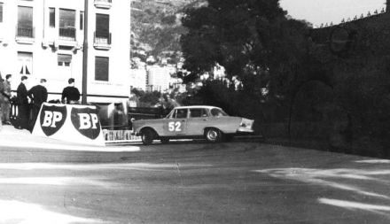 Dieter Glemser i Martin Braungart – Mercedes Benz 300 SE.