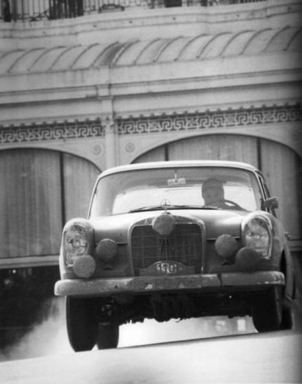Eugen Böhringer i Klaus Kaiser – Mercedes Benz 300 SE.