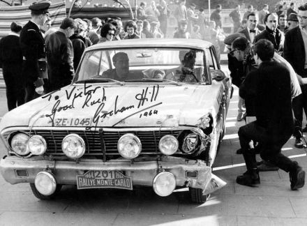  Graham Hill i Ian Walker – Ford Falcon Sprint.