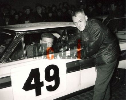 Bo Ljungfeldt i Fergus Sager – Ford Falcon Sprint.