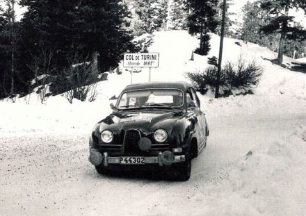  Pat Moss Carlsson i Ursula Wirth – Saab 96.