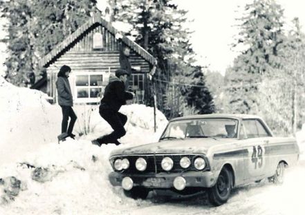 Bo Ljungfeldt i Fergus Sager – Ford Falcon Sprint Futura.