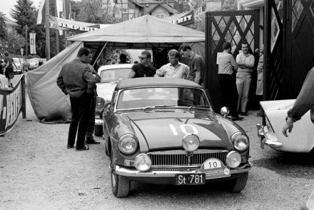 Fischer – MG MGB.
