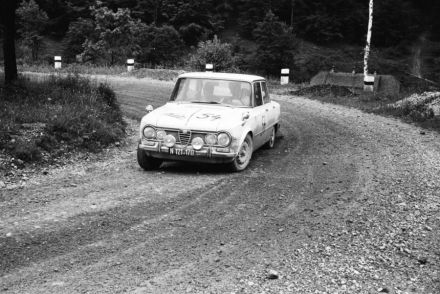 Alfa Romeo Giulia Super