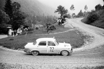 Müllers i Bunte – Alfa Romeo.
