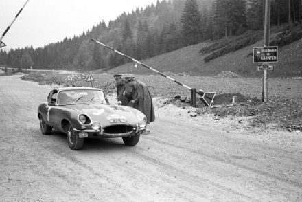 Breyer i Graf – Jaguar E-type.