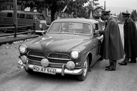 Volvo 122S