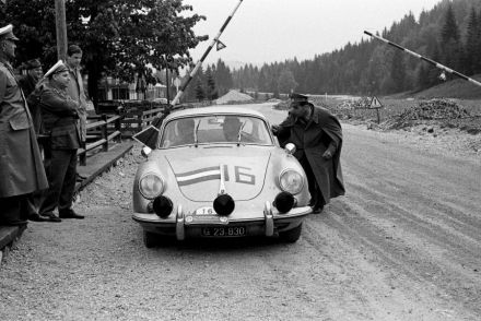 Jäger i Mossegger – Porsche 356.