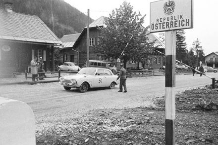 Lipnik – Ford Taunus.