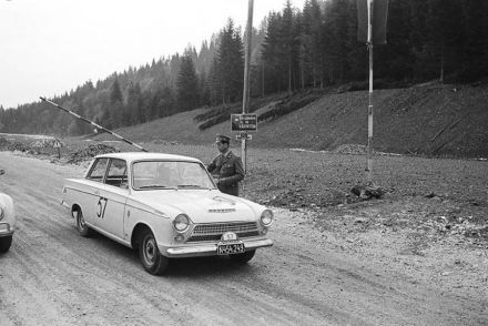 Hilpold – Ford Cortina.
