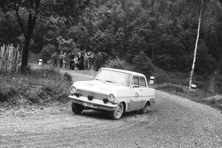 Lambart i Weizsäcker – Opel Kadett.