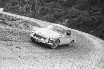 Fischer – MG MGB.