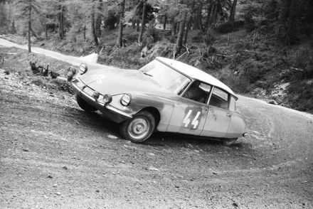 Obrecht i Hruschka – Citroen DS 19.