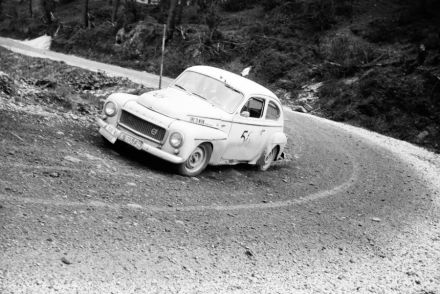 Springer – Ford Taunus coupe.