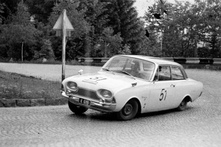 Lipnik – Ford Taunus.