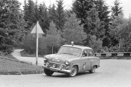 Kosak i Matzik – Moskwicz 403.