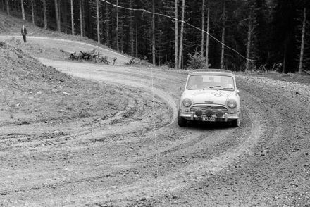 Walter Pöltinger i Ernst Merinsky – Morris Mini Cooper.