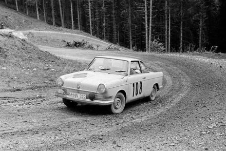 Zirkel i Zirkel – BMW 700.